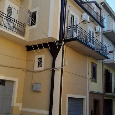 Palazzo Del Convento * Barrafranca